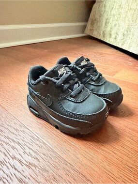 Nike Air Max 90 LTR Toddler Triple Black Size 3.5C CD6868-001